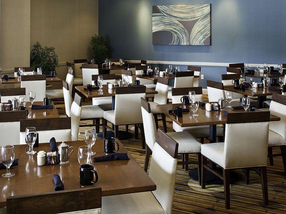 Hilton Scranton & Conference Center Hotell Restaurant bilde
